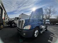 2015 Freightliner CASCADIA 125