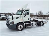 2016 Freightliner CASCADIA 113
