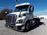 2017 Freightliner CASCADIA 113