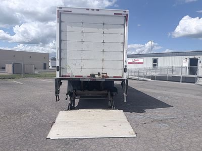 2020 Freightliner M2 106
