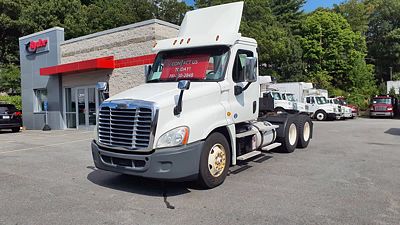 2018 Freightliner CASCADIA 125
