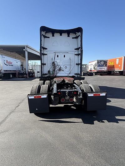 2023 Freightliner NEW CASCADIA PX12664