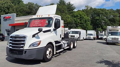 2018 Freightliner NEW CASCADIA PX12664