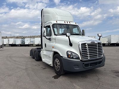 2020 Freightliner CASCADIA 125
