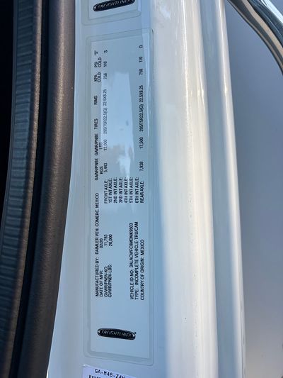 2021 Freightliner M2 106