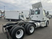 2022 Freightliner NEW CASCADIA PX12664