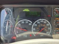 2020 Freightliner M2 106