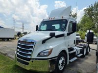 2019 Freightliner NEW CASCADIA PX12664