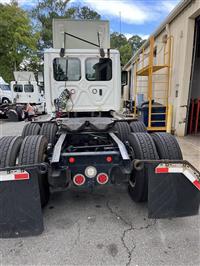 2019 Freightliner CASCADIA 125