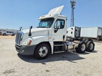 2018 Freightliner CASCADIA 125
