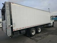 2018 Freightliner M2 106