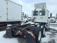 2018 Freightliner CASCADIA 125