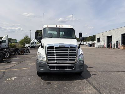 2017 Freightliner CASCADIA 125