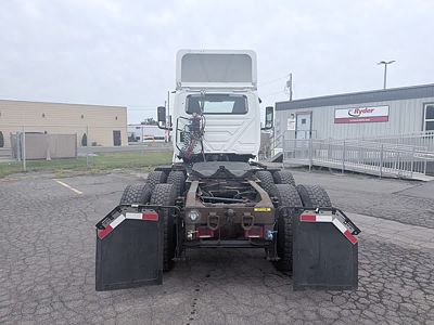 2020 International LT625