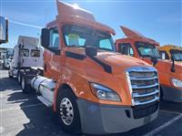 2019 Freightliner NEW CASCADIA 126