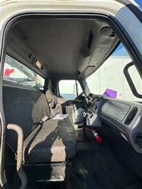 2017 Freightliner M2 106