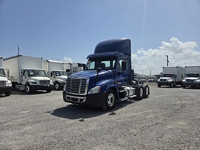 2020 Freightliner CASCADIA 125