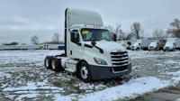 2019 Freightliner NEW CASCADIA 116