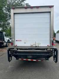 2016 Freightliner M2 106