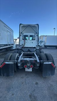 2019 Freightliner CASCADIA 125