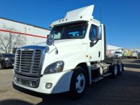 2019 Freightliner CASCADIA 125