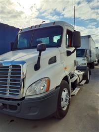 2016 Freightliner CASCADIA 113