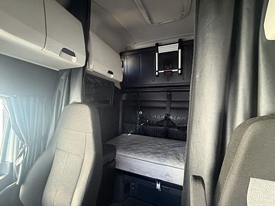 2023 Freightliner NEW CASCADIA PX12664