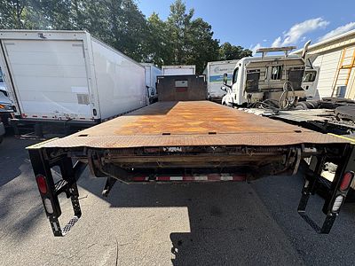 2019 Freightliner M2 106