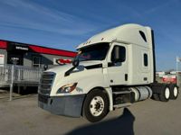 2020 Freightliner NEW CASCADIA PX12664