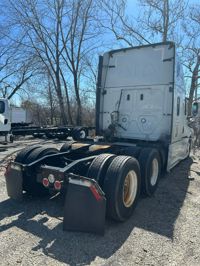 2022 Freightliner NEW CASCADIA PX12664