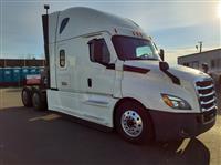 2021 Freightliner NEW CASCADIA PX12664