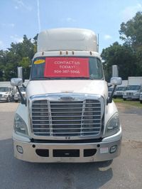 2017 Freightliner CASCADIA 113
