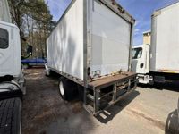 2018 Freightliner M2 106