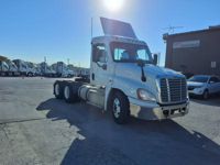 2019 Freightliner CASCADIA 125