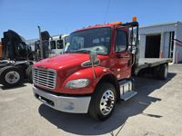 2018 Freightliner M2 106