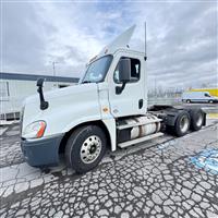 2016 Freightliner CASCADIA 125