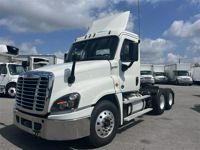 2018 Freightliner CASCADIA 125