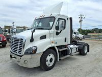 2020 Freightliner CASCADIA 113