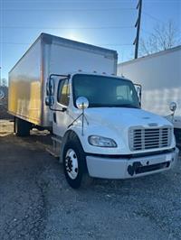 2018 Freightliner M2 106