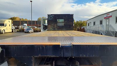 2017 Freightliner M2 106
