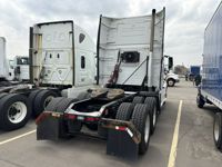 2019 Volvo VNL64T-760
