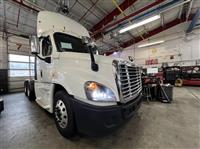 2018 Freightliner CASCADIA 125