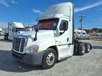 2019 Freightliner CASCADIA 125
