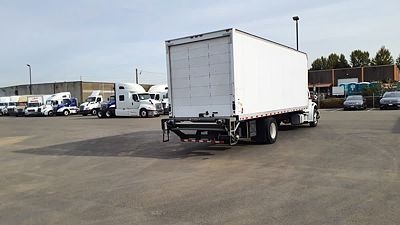 2022 Freightliner M2 106