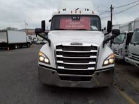 2019 Freightliner NEW CASCADIA PX12664