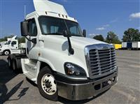 2016 Freightliner CASCADIA 125