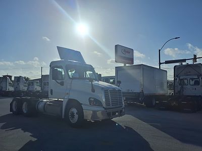 2019 Freightliner CASCADIA 125