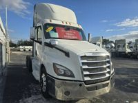 2019 Freightliner NEW CASCADIA PX12664
