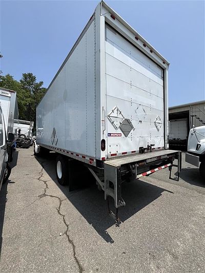 2019 Freightliner M2 106