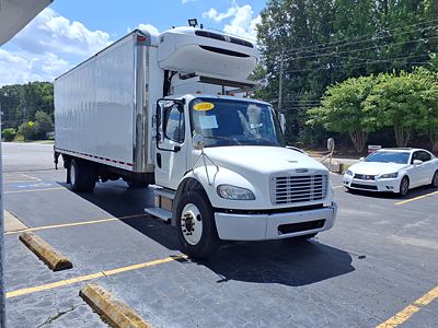 2020 Freightliner M2 106